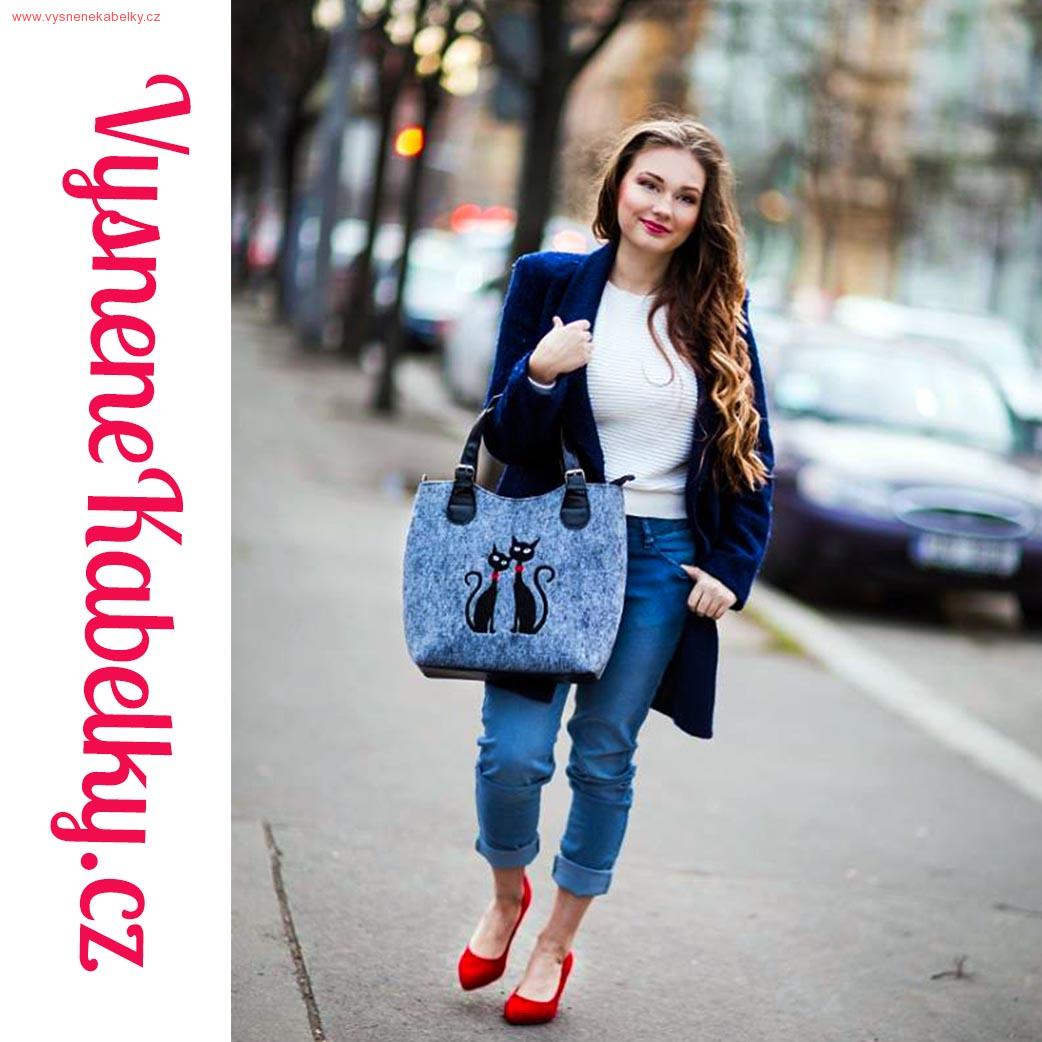 Kabelka Crossbody vlčí máky černé na sv. šedé